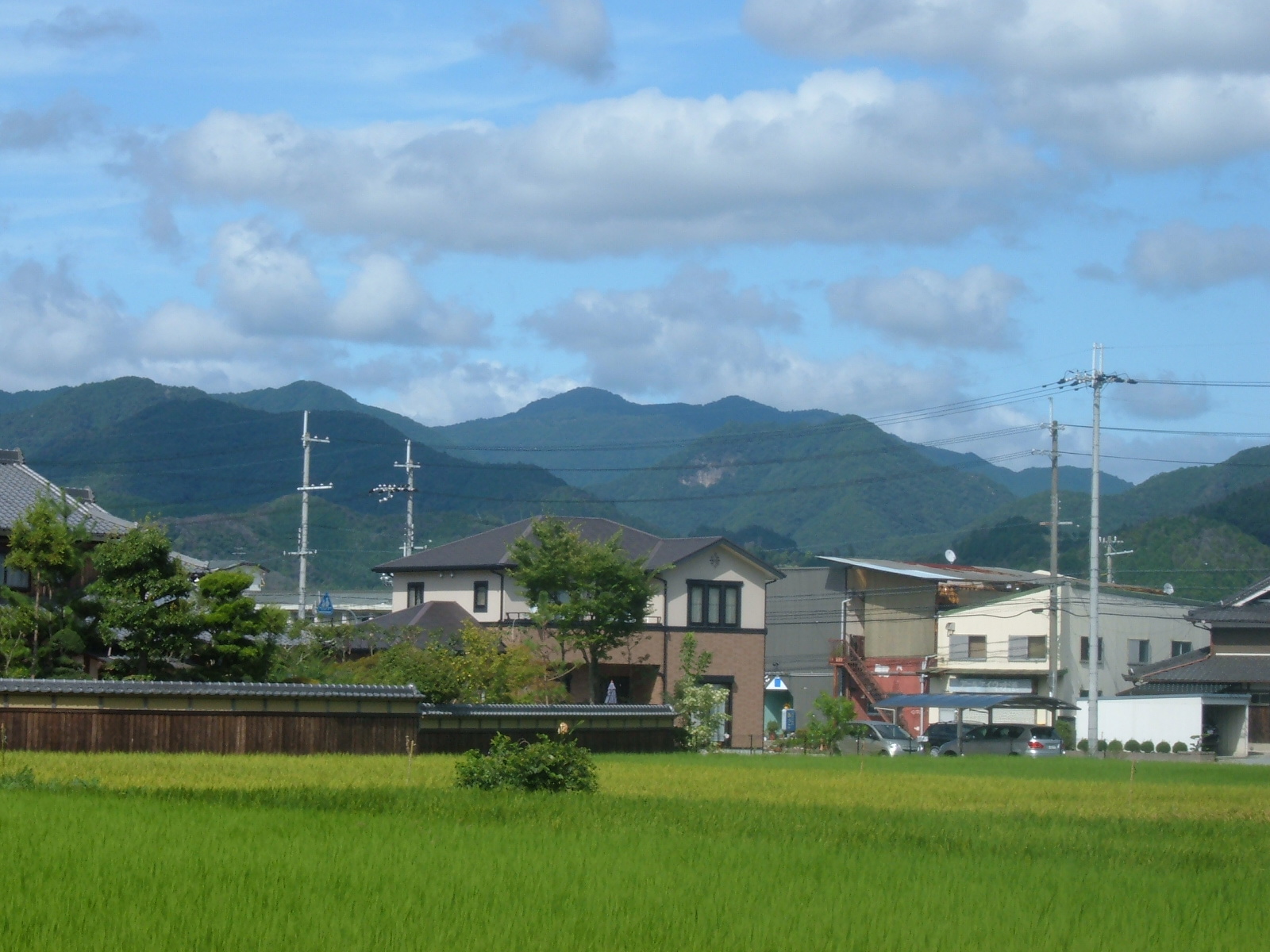 �}�`�R